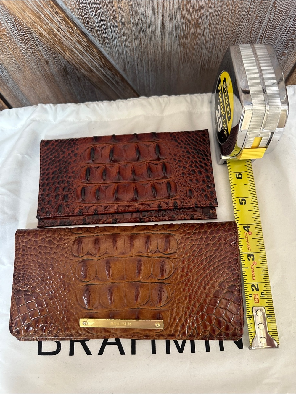 Brahmin Brown Croc-Embossed Shoulder Bag with Matching Wallet & Checkbook Cover - Picture 16 of 16
